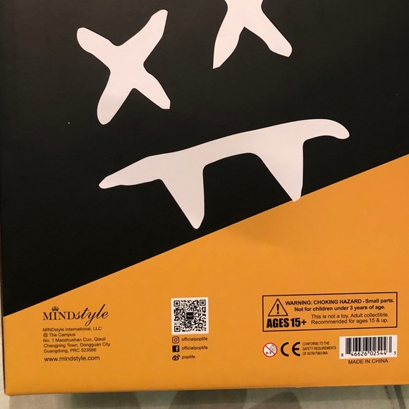 Steve Aoki Vinyl Action Figure Toy FYG x Mindstyle - Picture 3 of 5